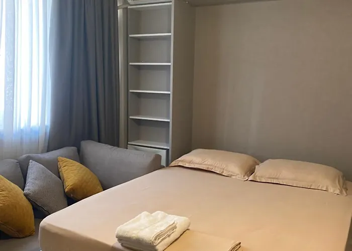 Luxury Central Apartment