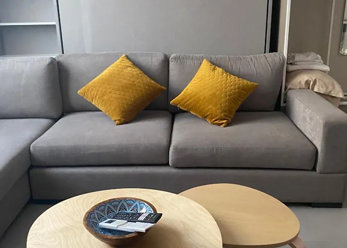 Luxury Central Apartment